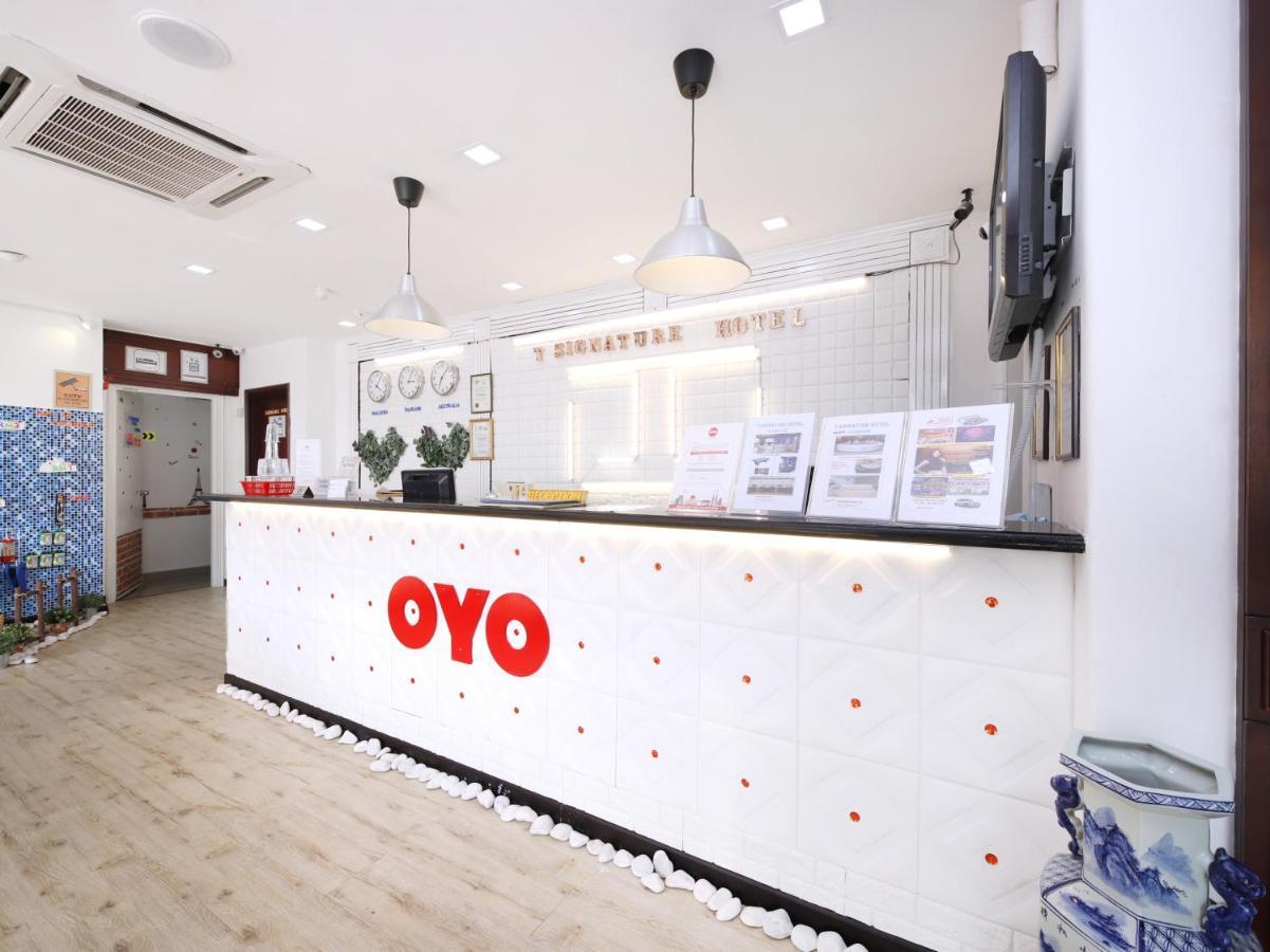 Oyo 43963 T Signature Hotel Петалинг-Джая Экстерьер фото
